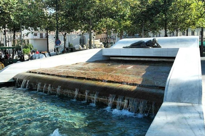 Seville tour with private car - Plaza del Salvador and Calle Sierpes: religious beauty meets real city life