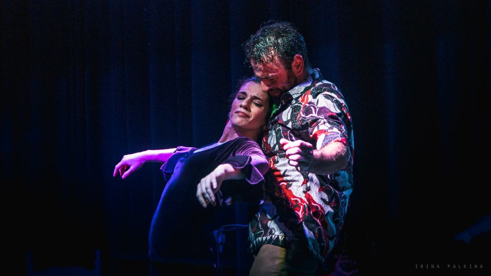 Seville: Traditional Flamenco Show in Triana - Flamenqueria Sevilla in Triana: how to set yourself up for a great seat