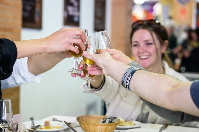 Seville: Triana Market Tapas Tour - Weather, group size, and what to do if plans change