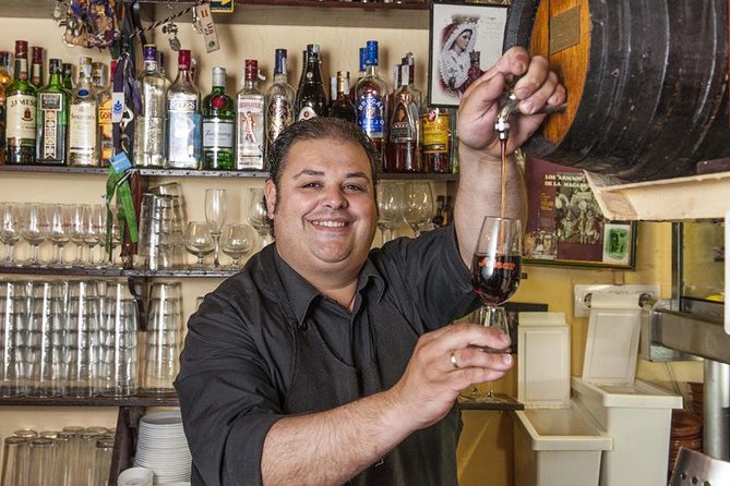 Seville Ultimate Food Tour - Freiduría La Isla: adobo fish and the April Fair style