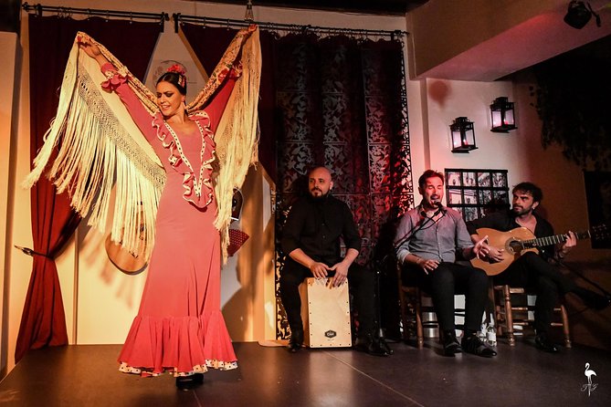 Skip the line: Tablao Flamenco Andalusí Ticket - After the music: included gift and meeting the artists
