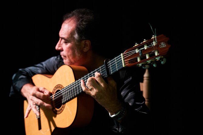 Skip the Line: Tablao Flamenco Pura Esencia Ticket - Inside the 1-Hour Show: Guitar, Voice, and Two Dancers