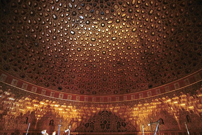 Small-Group Alcazar of Seville Guided Tour with entry ticket - Maria Padilla Baths and garden time after the tour