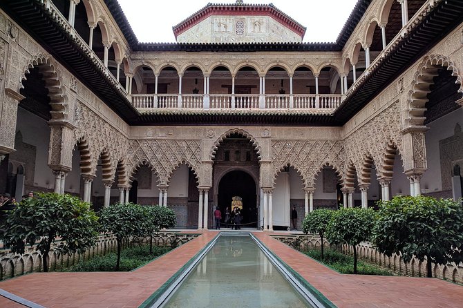 Small-Group Alcazar of Seville Guided Tour with entry ticket - What to watch for before you go