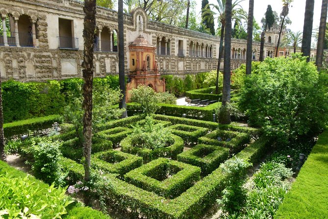 Small-Group Alcazar of Seville Guided Tour with entry ticket - Price and what you get for $66.51