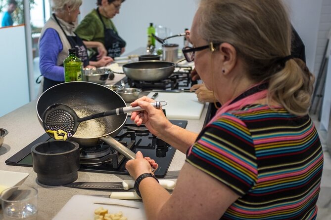 Spanish Cooking Class & Triana Market Tour in Sevilla - Dietary needs: how flexible is this class in real life