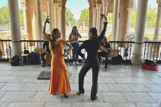 Spirit of Seville - Private Walking Tour with Casa de Pilato - Key highlights at a glance