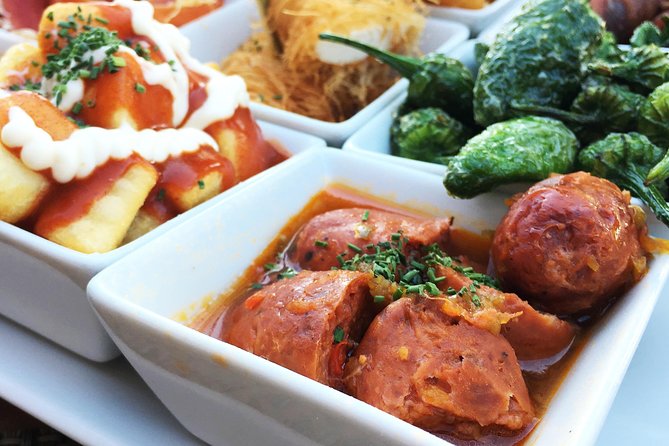 Sunset, tapas and Triana - The included drinks: three toasts, three pacing lessons