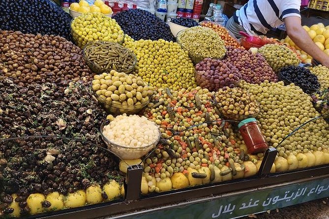 Tangier Day Trip from Seville with Lunch Included & Local Guide - Included lunch in Tangier: good pause time, with occasional music