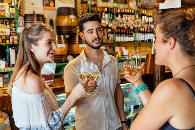 The Award-Winning Private Food Tour of Seville: 6 or 10 Tastings - Mercado de Triana: Where the Food Starts With Real Muscle