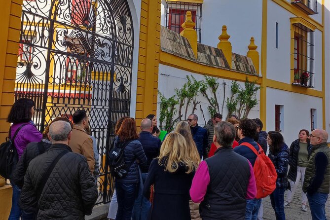 The Seville of the 3 Cultures - From Plaza de San Francisco to Ayuntamiento: Getting Your Bearings Fast
