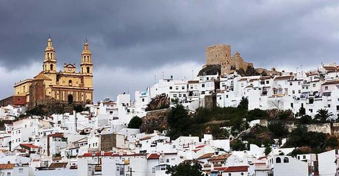 The Villages of Andalusia: Full-Day Trip from Seville - Leaving Seville Without Losing the Day