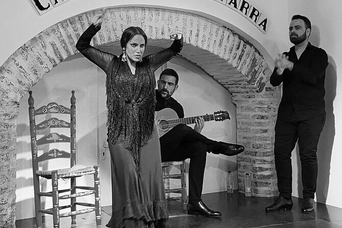 Ticket for Casa de la Guitarra Flamenco Show - Price and value: $24.20 for two experiences in one hour