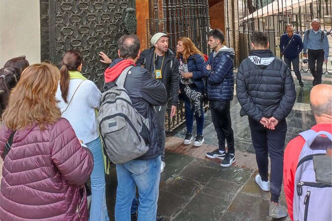 Tour Seville Complete and Jewish Quarter Santa Cruz - The route that gives you bearings: Plaza de San Francisco to Torre del Oro