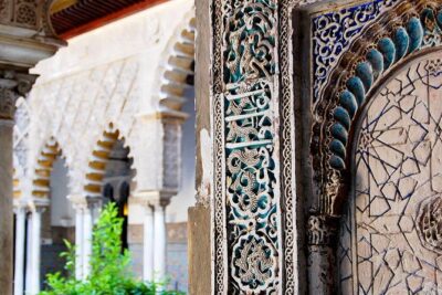Unmissable Seville private tour - Seville Cathedral, Columbus’ tomb, and the Giralda tower views