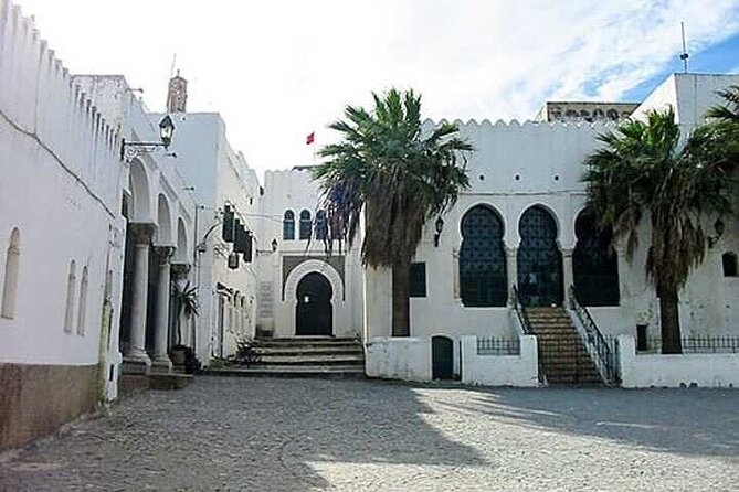 Vip Private Tangier Tour From Sevilla all Inclusive - Tangier sightseeing with a private guide and car: what service looks like