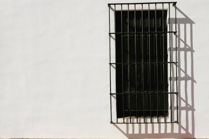 White Villages of Huelva private full day tour - Aracena: old laundries, white streets, and a castle view