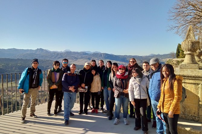 White Villages & Ronda 2 Days Tour from Seville - Seville Pickup and the Road to Zahara: Start Smart